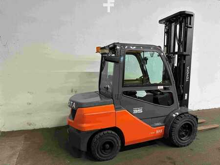 Chariots élévateurs diesel 2021  Toyota 52-8FDJF35 - TRIPLEX - NEUWERTIG (3)