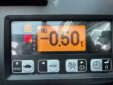 Dieselový VZV 2022  Toyota 52-8FDF30 - TRIPLEX - NEUWERTIG - 50 Stunden !!! (9)