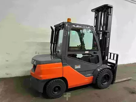 Diesel heftrucks 2022  Toyota 52-8FDJF35 - TRIPLEX - NEUWERTIG !!! (3)