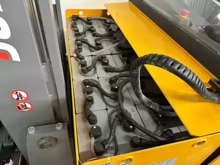Schubmaststapler 2021  Jungheinrich ETV V 320 - TRIPLEX 7 m - 204 Stunden !!! (8)