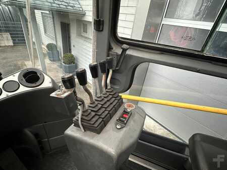 Dieseltrukki 2010  Kalmar DCE 160-12 (11)