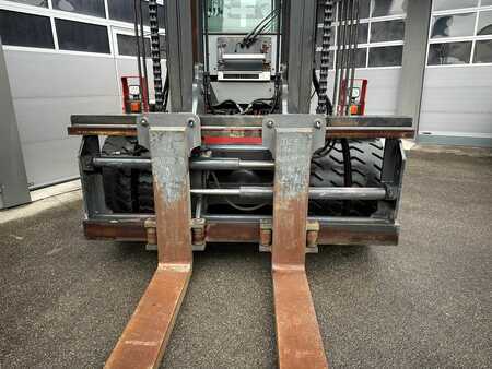 Dieseltrukki 2010  Kalmar DCE 160-12 (4)