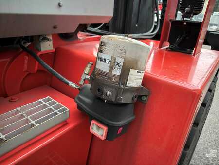 Dieseltrukki 2010  Kalmar DCE 160-12 (7)