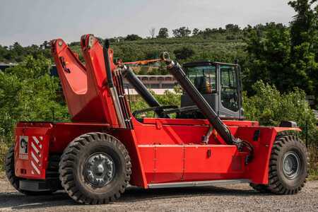 Reachstacker 2023  Kalmar DRG450-60S5 (4)