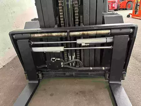 Empilhador diesel 2018  Toyota 40-8FD50N - TRIPLEX 5,5 m (5)