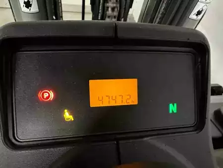 Nestekaasutrukki 2017  Jungheinrich TFG 430 - TRIPLEX 4,4 m (8)