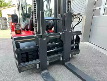 Diesel Forklifts 2016  Kalmar DCG 120-12 - COMPLETELY OVERHAULED !!! (5)