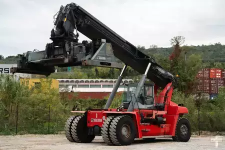Reach-Stacker 2012  Kalmar DRF450-60C5 (1)