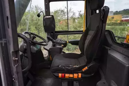 Reach-Stacker 2012  Kalmar DRF450-60C5 (8)