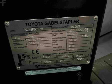 Chariots élévateurs diesel 2021  Toyota 52-8FDJF35 - TRIPLEX - NEUWERTIG (10)