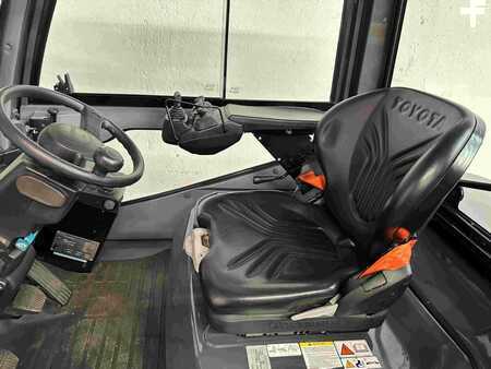 Chariots élévateurs diesel 2021  Toyota 52-8FDJF35 - TRIPLEX - NEUWERTIG (8)