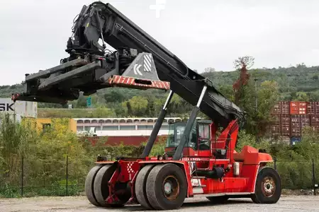 Reachstacker 2005  Kalmar DRF450-70C5XS (1)