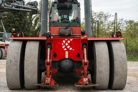 Reach-Stacker 2005  Kalmar DRF450-70C5XS (9)