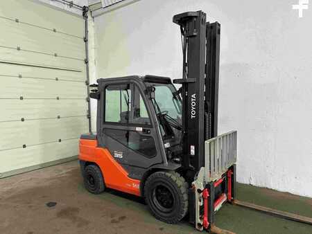 Chariots élévateurs diesel 2021  Toyota 52-8FDJF35 - TRIPLEX - NEUWERTIG (1)
