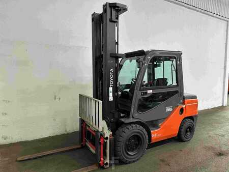 Chariots élévateurs diesel 2021  Toyota 52-8FDJF35 - TRIPLEX - NEUWERTIG (4)