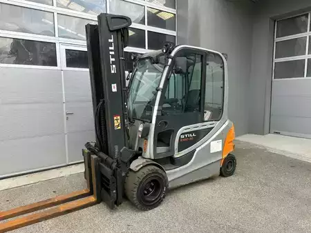 Carrelli elettrici 4 ruote 2015  Still RX 60-35 - TRIPLEX 5,4 m (2)