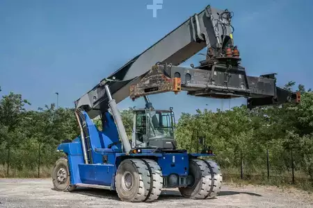 Reachstacker 2015  Kalmar DRG450-60S5 (6)