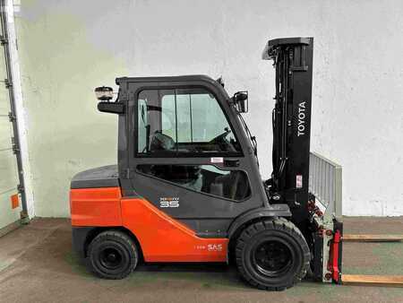 Chariots élévateurs diesel 2021  Toyota 52-8FDJF35 - TRIPLEX - NEUWERTIG (2)