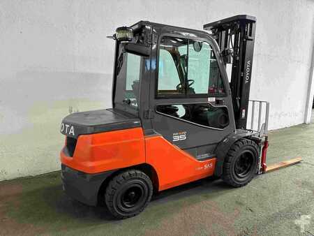 Chariots élévateurs diesel 2021  Toyota 52-8FDJF35 - TRIPLEX - NEUWERTIG (3)