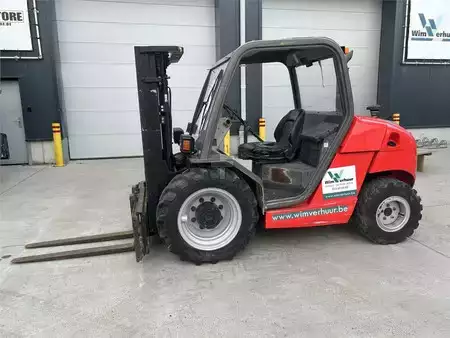 Terénní vysokozdvižný vozík 2014  Manitou MH25-4 (1)