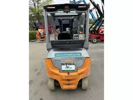 Elektromos 4 kerekű 2021  Still RX 60-25 (6108) (3)