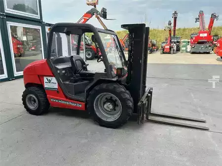 Empilhador todo-terreno 2014  Manitou MH25-4 (2)