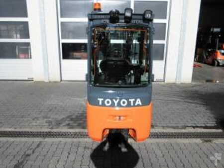 3 Wheels Electric 2017  Toyota 8FBE15T (3)