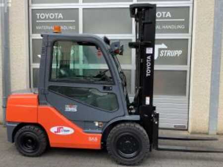 Diesel gaffeltruck 2014 Toyota 52-8FDJF35 (2)