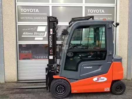 El Truck - 4-hjul 2023  Toyota 9FBM30T (2)