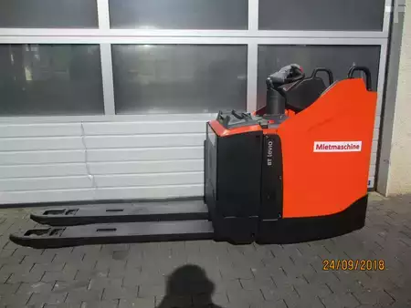 Niederhubwagen 2018  Toyota LPE200 (4)