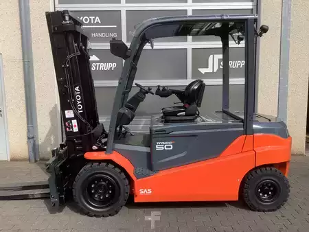 Elektro 4 Rad 2025  Toyota 8FBMT50 (1)