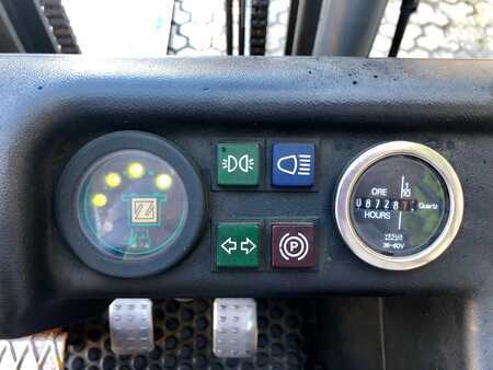 Carrelli elettrici 4 ruote 1997  Robustus SE17 (5)