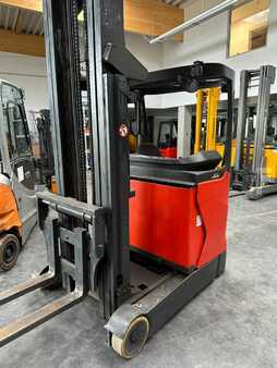 Schubmaststapler 2014 Linde R14-01 (1)