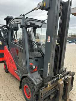 LPG Forklifts 2016  Linde H35T-02 (1)