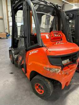 Carrelli elevatori GPL 2015  Linde H25T-02 (2)