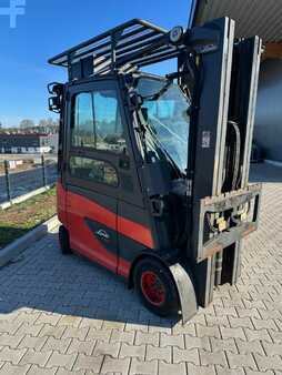 Elektro čtyřkolový VZV 2016  Linde E30HL-01/600 (1)