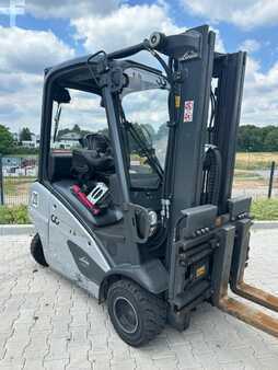 Treibgasstapler 2018  Linde H20T BR391 (1)