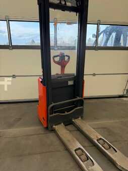 Hochhubwagen 2019 Linde L12 (2)