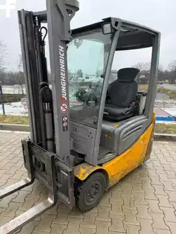 El Truck - 3-hjul 2018  Jungheinrich EFG216k (2)