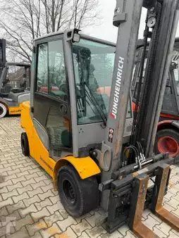Carretilla elevadora GLP 2019  Jungheinrich TFG435s (1)