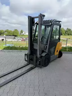 Dieselový VZV 2020  Jungheinrich DFG425s (1)
