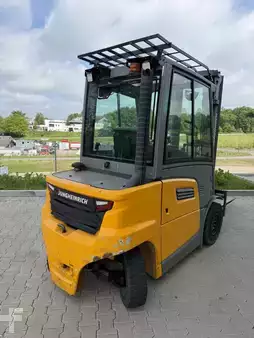 Dieselový VZV 2020  Jungheinrich DFG425s (3)
