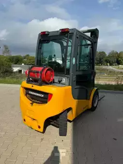 Treibgasstapler 2009  Jungheinrich TGF430 (2)