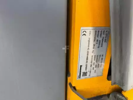 Elektro 4 Rad  Jungheinrich EFG320 (4)