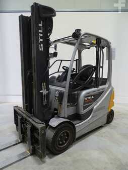 Electric - 4 wheels 2015  Still RX60-30L (1)