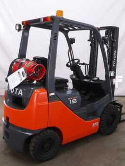 Gasoltruck 2017  Toyota 02-8FGF15 (3)