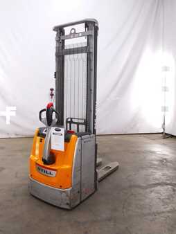 Pallet Stackers 2018  Still EXV16 (3)