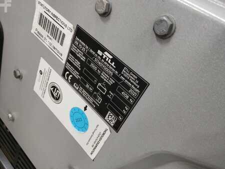 Gas gaffeltruck 2021  Still RX70-25T (3)