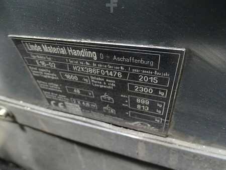 Eléctrica de 3 ruedas 2015  Linde E16-02 (2)