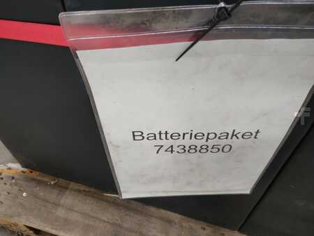 Altri - Battery package 3 pieces (2)